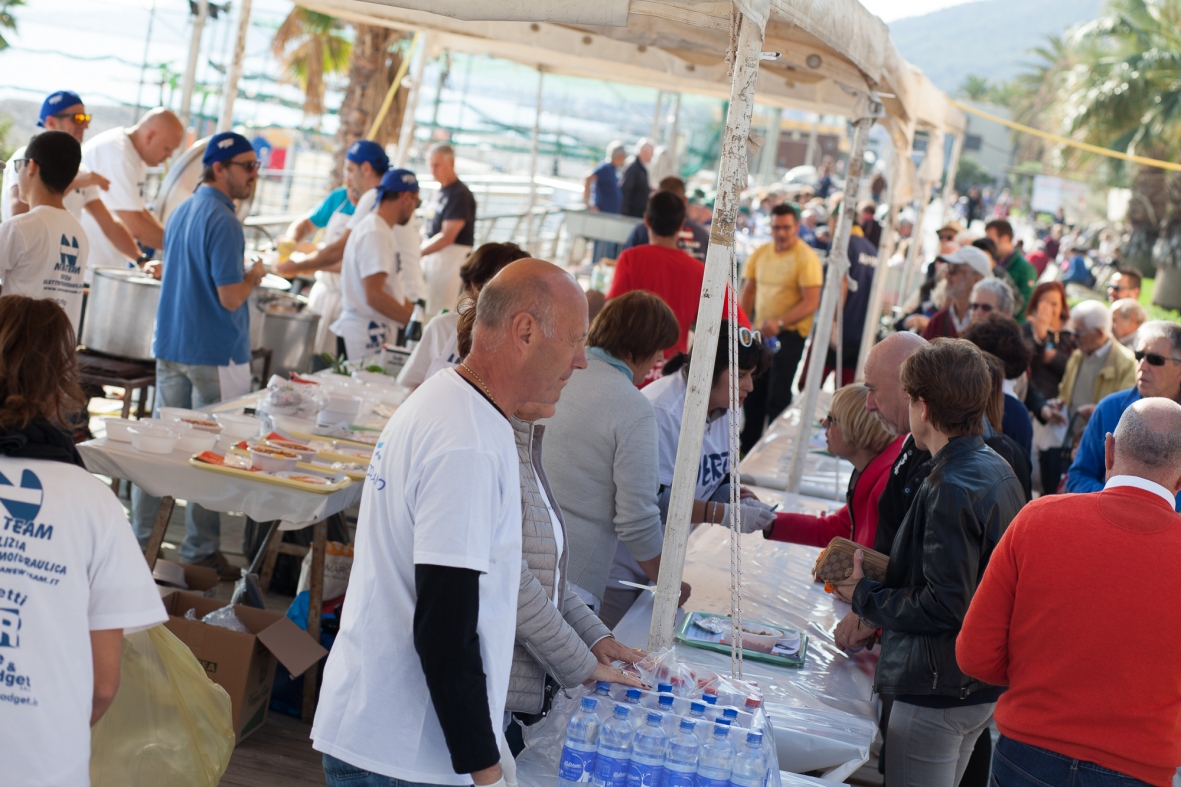 2 Aggiungi un posto a tavola 2018
