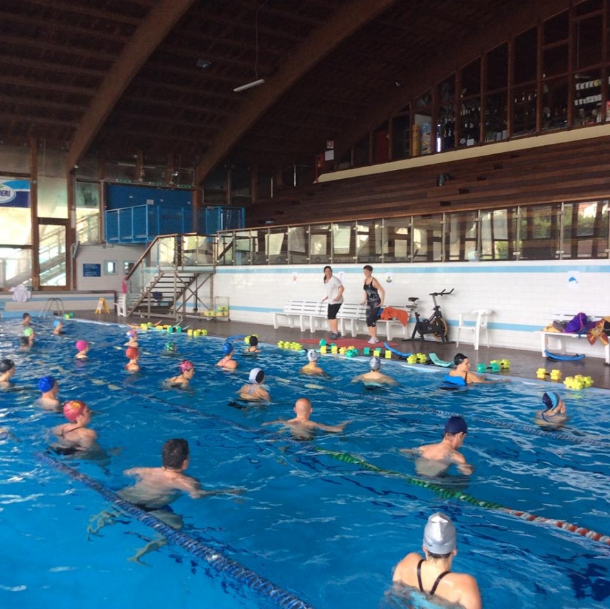 Loano Piscina interna al palazzetto